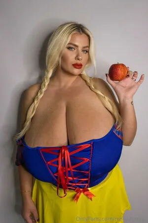 NinaPhoenix OnlyFans Leaked Free Thumbnail Picture - #Qb8FHv7CEX