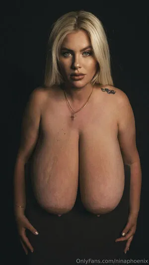 NinaPhoenix OnlyFans Leaked Free Thumbnail Picture - #hqavy30df5