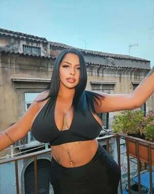 Ninapralliina OnlyFans Leaked Free Thumbnail Picture - #wFuOq1b74n