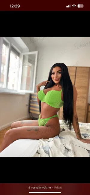 Nincs Nincs0702 OnlyFans Leaked Free Thumbnail Picture - #ORbygSNg3D