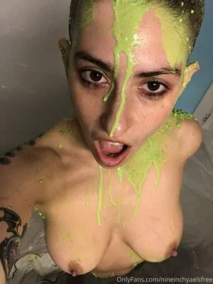 Nineinchyaelsfree OnlyFans Leaked Free Thumbnail Picture - #luqsSsSyID