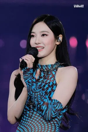 Ningning Aespa OnlyFans Leaked Free Thumbnail Picture - #34BMCFwd32