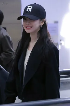 Ningning Aespa OnlyFans Leaked Free Thumbnail Picture - #4HAYYYDDip