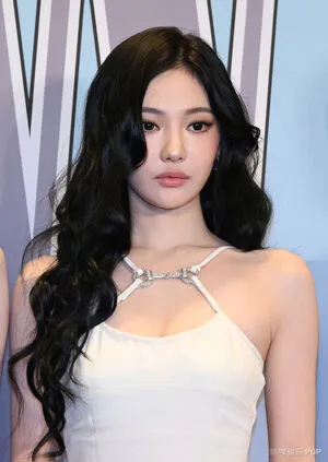 Ningning Aespa OnlyFans Leaked Free Thumbnail Picture - #4Xiw5QEXlh