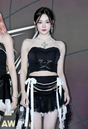 Ningning Aespa OnlyFans Leaked Free Thumbnail Picture - #8aN7QAvycq