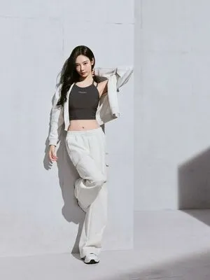 Ningning Aespa OnlyFans Leaked Free Thumbnail Picture - #BDMtr7AUyo