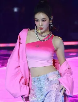 Ningning Aespa OnlyFans Leaked Free Thumbnail Picture - #HnMobknItu