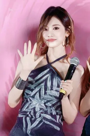 Ningning Aespa OnlyFans Leaked Free Thumbnail Picture - #NMuTtafNPY