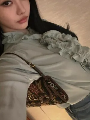 Ningning Aespa OnlyFans Leaked Free Thumbnail Picture - #R5sx5sJ4Cz