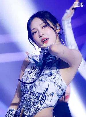 Ningning Aespa OnlyFans Leaked Free Thumbnail Picture - #S2S4u3JUbC