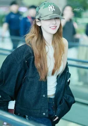 Ningning Aespa OnlyFans Leaked Free Thumbnail Picture - #UatL50FFHX