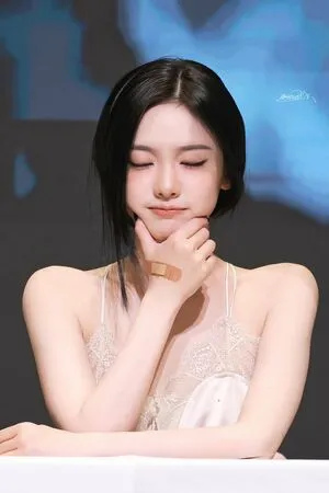 Ningning Aespa OnlyFans Leaked Free Thumbnail Picture - #UfyksmwZld