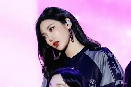 Ningning Aespa OnlyFans Leaked Free Thumbnail Picture - #W1OWF8UmZq