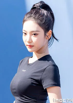 Ningning Aespa OnlyFans Leaked Free Thumbnail Picture - #opsaIMhRFf