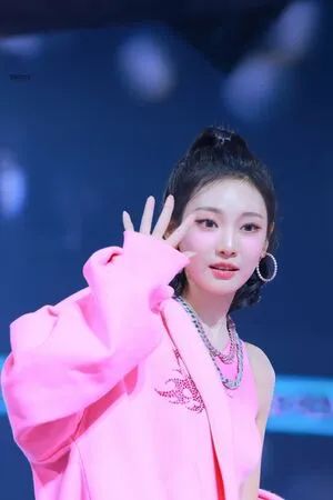 Ningning Aespa OnlyFans Leaked Free Thumbnail Picture - #q82fydHC8M