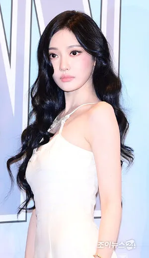 Ningning Aespa OnlyFans Leaked Free Thumbnail Picture - #r434EqsiWU