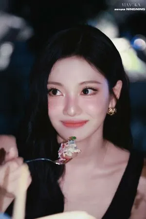 Ningning Aespa OnlyFans Leaked Free Thumbnail Picture - #vc3XxzRsFV