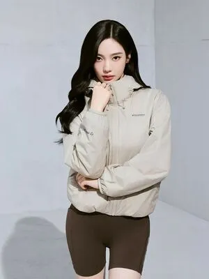 Ningning Aespa OnlyFans Leaked Free Thumbnail Picture - #yRt4yIpuAB