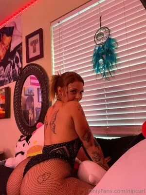 Nipcurl OnlyFans Leaked Free Thumbnail Picture - #A9ZoIhXRrB