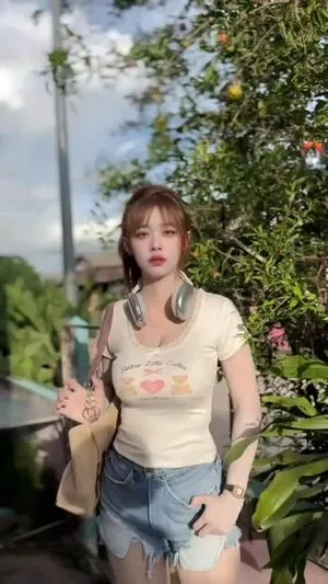 Nisazandy OnlyFans Leaked Free Thumbnail Picture - #1IOkzps8Be