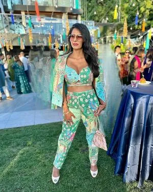 Nisha Khare OnlyFans Leaked Free Thumbnail Picture - #fsGlY9Ld53