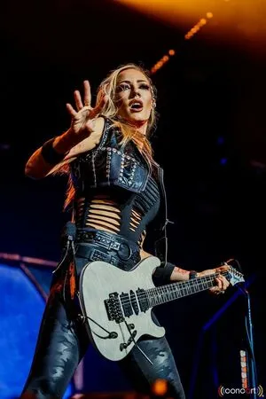 Nita Strauss OnlyFans Leaked Free Thumbnail Picture - #6YbMPVC6jo