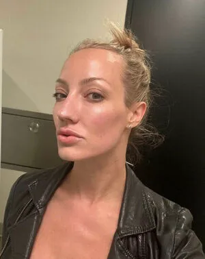 Nita Strauss OnlyFans Leaked Free Thumbnail Picture - #EngA3f7r3B