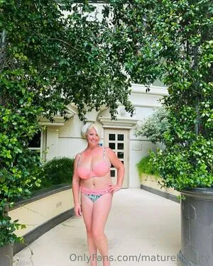 Nitamarie1 OnlyFans Leaked Free Thumbnail Picture - #yUstAirXn0