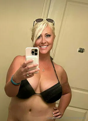 Nitamarie1 OnlyFans Leaked Free Thumbnail Picture - #9ESzhxaXT7