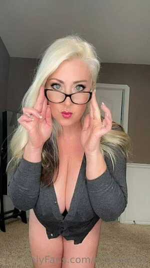 Nitamarie1 OnlyFans Leaked Free Thumbnail Picture - #I36CGIZiuO