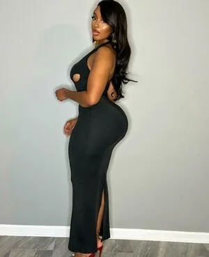 Nneka OnlyFans Leaked Free Thumbnail Picture - #WHfTZd80s4