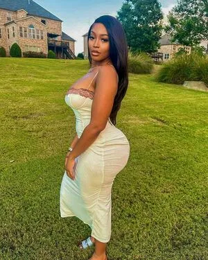 Nneka OnlyFans Leaked Free Thumbnail Picture - #fyvm0oO9j6