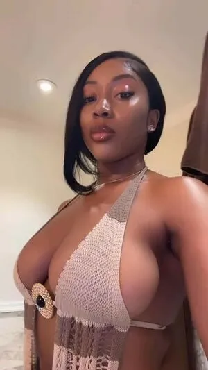 Nneka OnlyFans Leaked Free Thumbnail Picture - #k1RHm2ZNDH