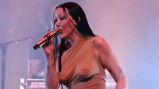 Noah Cyrus OnlyFans Leaked Free Thumbnail Picture - #5NpkWtReo0