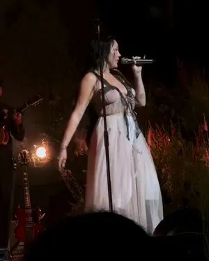 Noah Cyrus OnlyFans Leaked Free Thumbnail Picture - #8JhKHHfMwl