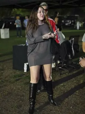 Noah Cyrus OnlyFans Leaked Free Thumbnail Picture - #8f9G7eWDif