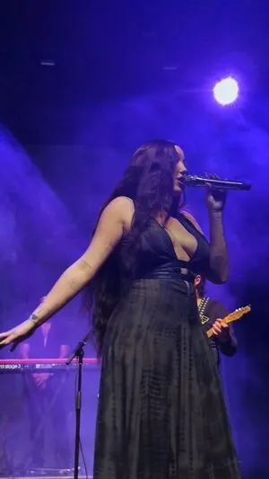 Noah Cyrus OnlyFans Leaked Free Thumbnail Picture - #E1Z4jKZeO5