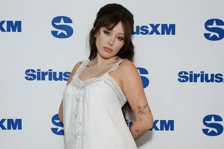 Noah Cyrus OnlyFans Leaked Free Thumbnail Picture - #Lp6EKvv8CG