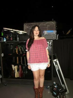 Noah Cyrus OnlyFans Leaked Free Thumbnail Picture - #WILq4NdgW1