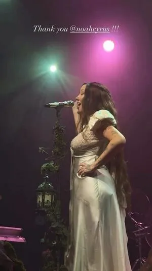 Noah Cyrus OnlyFans Leaked Free Thumbnail Picture - #Xtgh1P4Nup