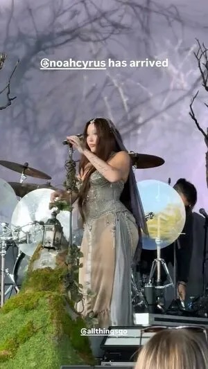 Noah Cyrus OnlyFans Leaked Free Thumbnail Picture - #dUNYbKaZib