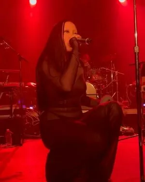 Noah Cyrus OnlyFans Leaked Free Thumbnail Picture - #kKK9i3rxLZ