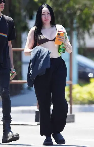 Noah Cyrus OnlyFans Leaked Free Thumbnail Picture - #p0z7BLXW71