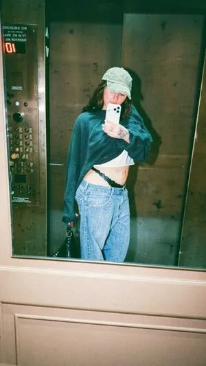 Noah Cyrus OnlyFans Leaked Free Thumbnail Picture - #r3l33du7FL