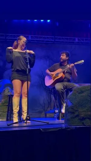 Noah Cyrus OnlyFans Leaked Free Thumbnail Picture - #sYLGzBrewO