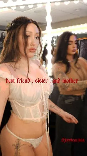 Noah Cyrus OnlyFans Leaked Free Thumbnail Picture - #w4uPZrUvsr