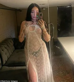 Noah Cyrus OnlyFans Leaked Free Thumbnail Picture - #w7DdvrHfHi