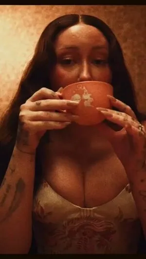 Noah Cyrus OnlyFans Leaked Free Thumbnail Picture - #wV0f4eJV21