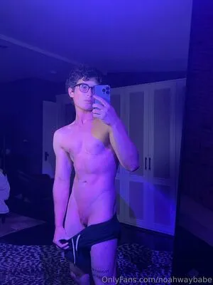 Noahwaybabe OnlyFans Leaked Free Thumbnail Picture - #4LcWlBlPII