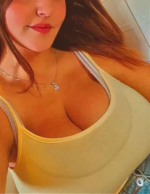 Noam L OnlyFans Leaked Free Thumbnail Picture - #E8UUJIysLP